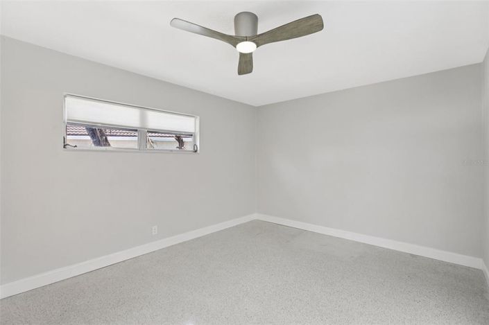 Image No.34-3 Bed Property for sale