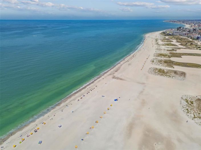 Image No.45-2 Bed Property for sale