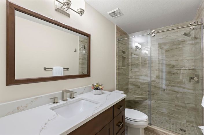 Image No.29-3 Bed Townhouse for sale