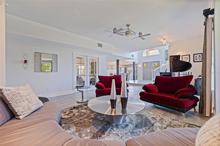 Image No.14-4 Bed Property for sale