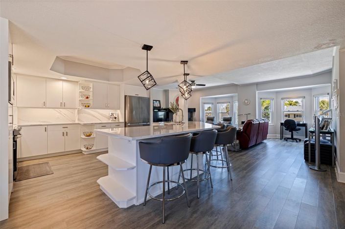 Image No.18-4 Bed Property for sale