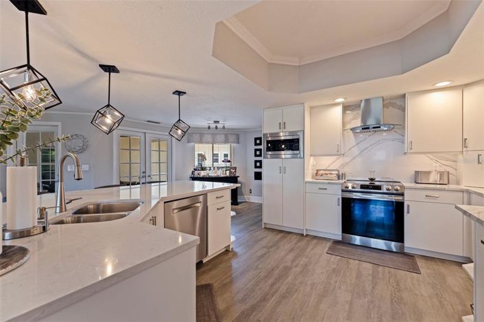 Image No.20-4 Bed Property for sale