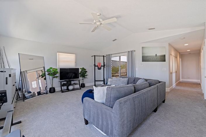 Image No.33-4 Bed Property for sale