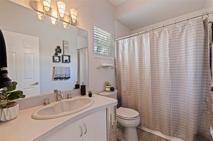 Image No.37-4 Bed Property for sale