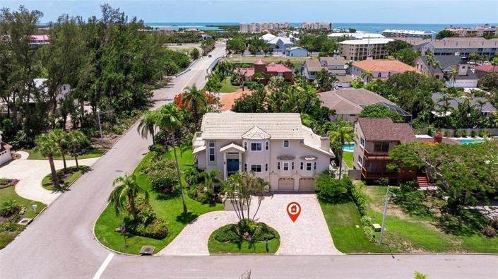 Image No.47-4 Bed Property for sale