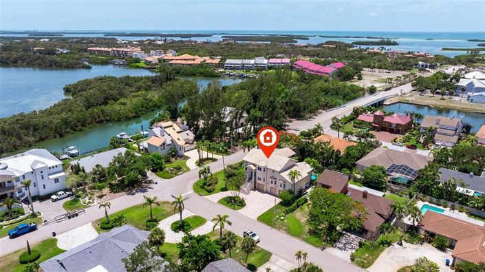 Image No.49-4 Bed Property for sale