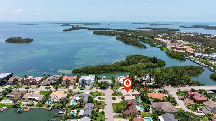 Image No.53-4 Bed Property for sale