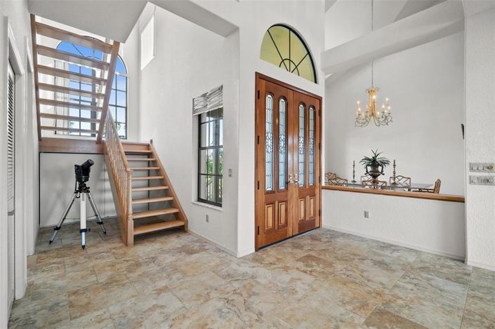 Image No.20-5 Bed Property for sale