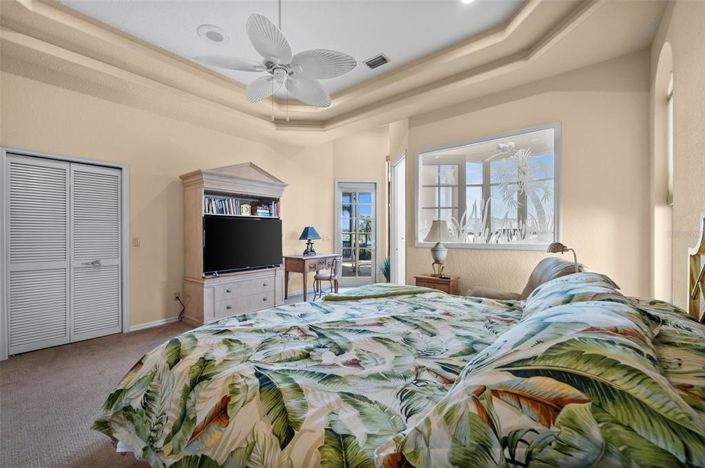 Image No.27-5 Bed Property for sale