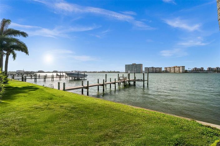 Image No.52-5 Bed Property for sale