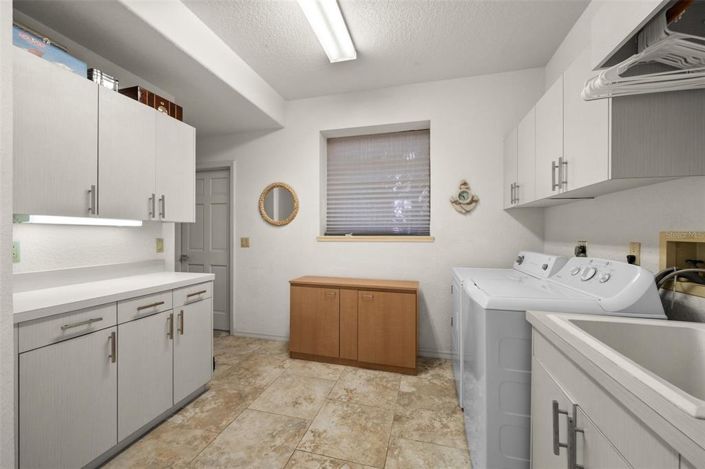 Image No.57-5 Bed Property for sale