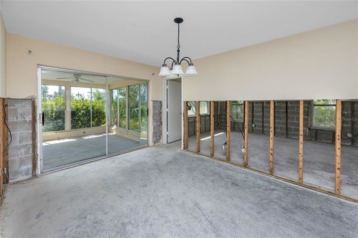 Image No.14-2 Bed Property for sale