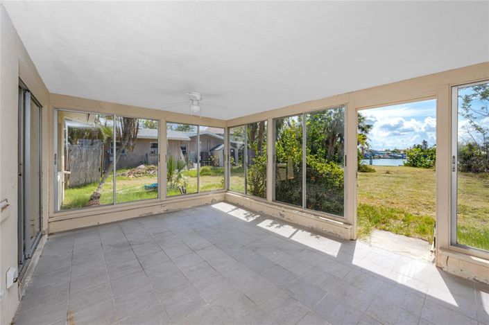 Image No.38-2 Bed Property for sale