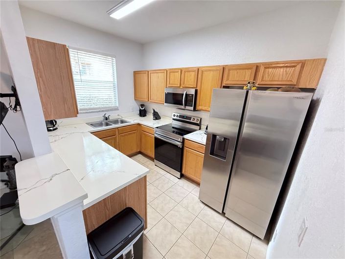 Image No.10-3 Bed Townhouse for sale