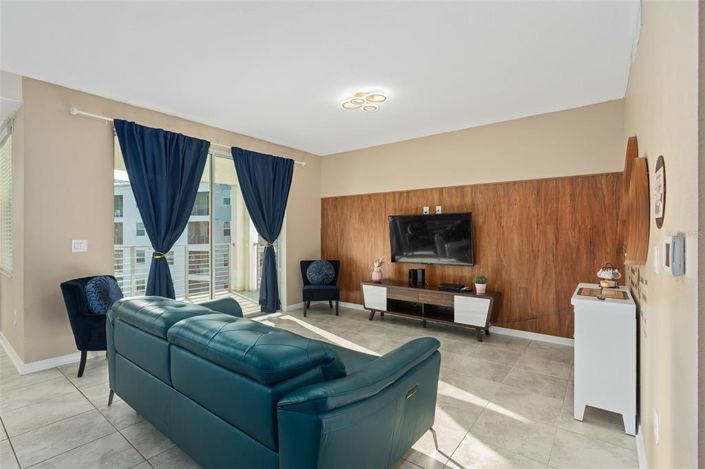 Image No.8-Propriété de 2 chambres à vendre à Kissimmee