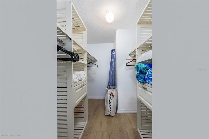 Image No.20-Propriété de 2 chambres à vendre à Sarasota