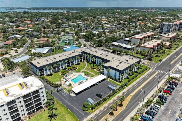 Image No.39-2 Bed Property for sale