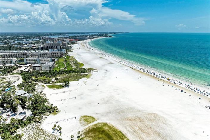 Image No.42-2 Bed Property for sale