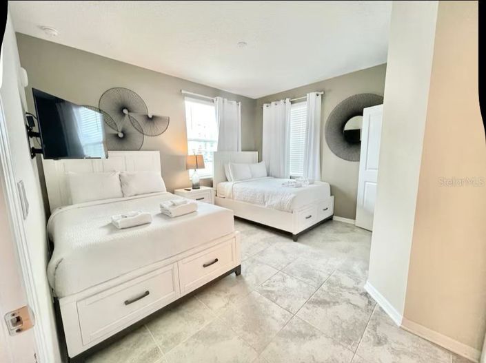 Image No.14-3 Bed Property for sale