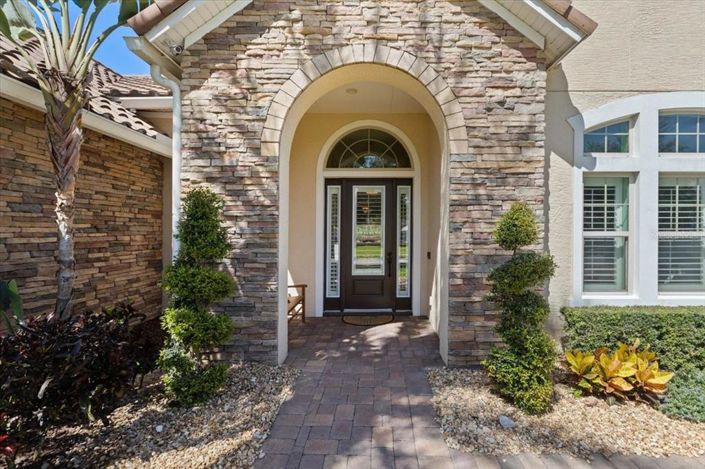 Image No.12-4 Bed Property for sale