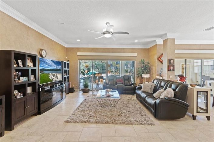 Image No.22-4 Bed Property for sale