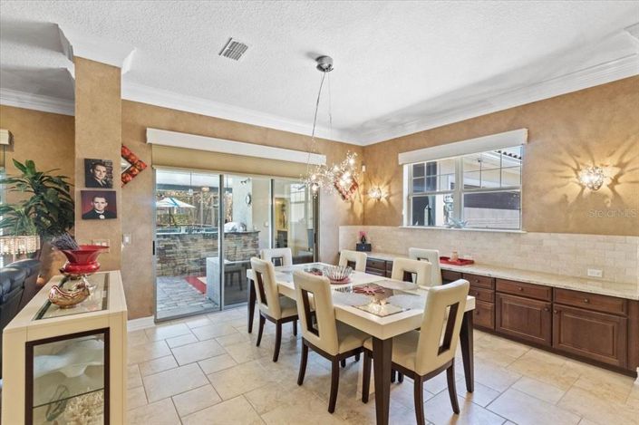 Image No.24-4 Bed Property for sale