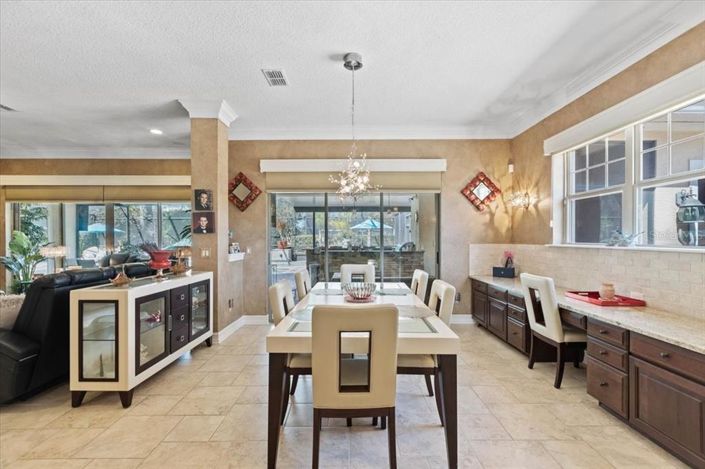 Image No.30-4 Bed Property for sale