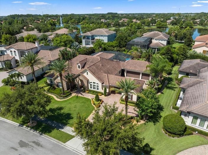 Image No.4-4 Bed Property for sale