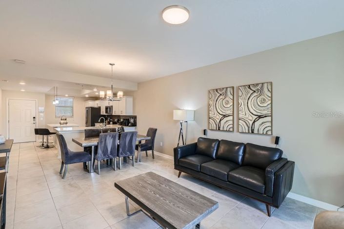 Image No.3-Propriété de 2 chambres à vendre à Kissimmee