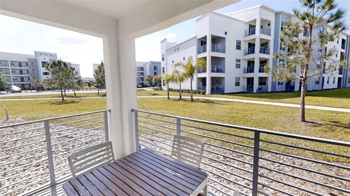 Image No.3-Propriété de 2 chambres à vendre à Kissimmee