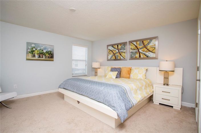 Image No.21-6 Bed Property for sale