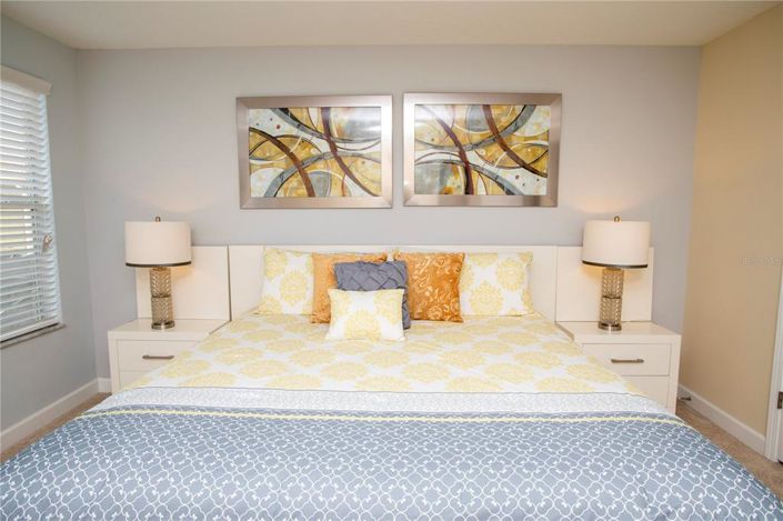 Image No.23-6 Bed Property for sale