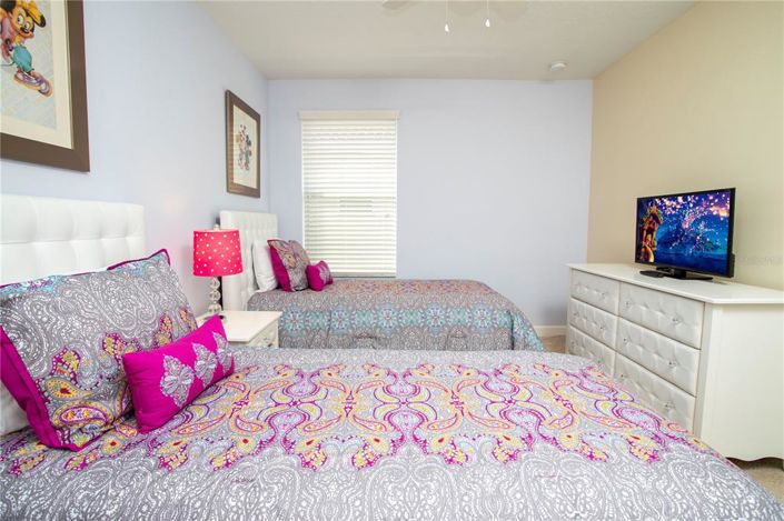 Image No.45-6 Bed Property for sale