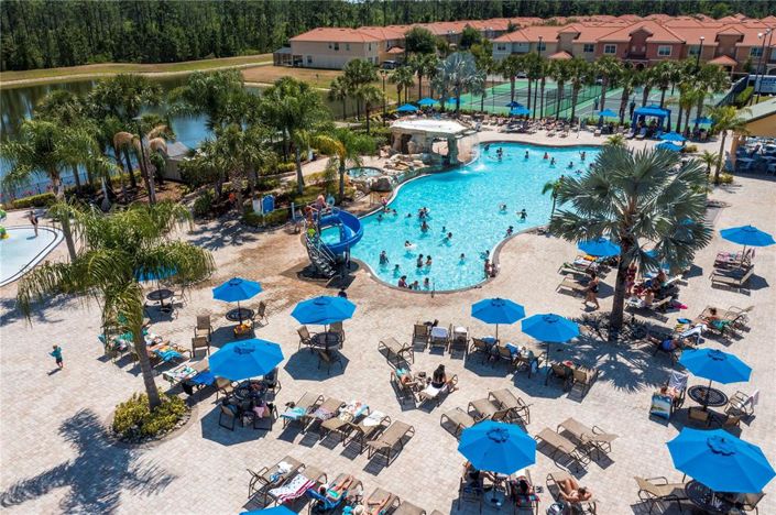 Image No.94-6 Bed Property for sale