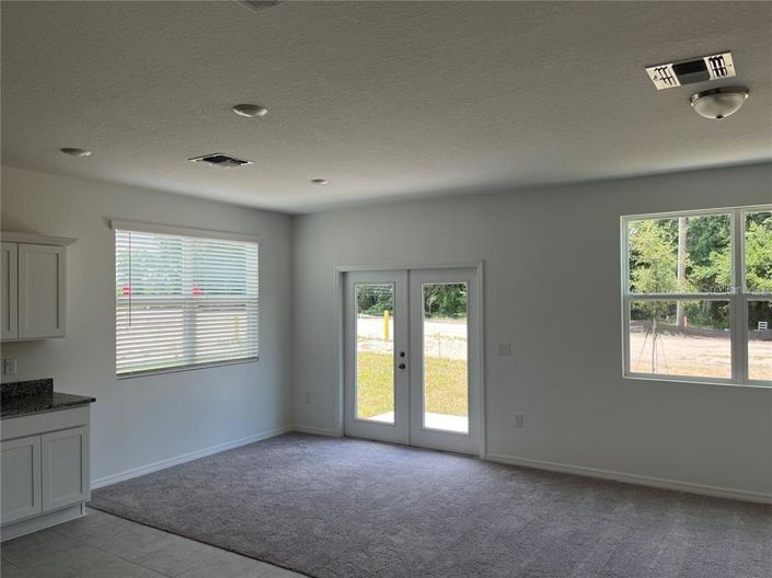 Image No.12-3 Bed Townhouse for sale