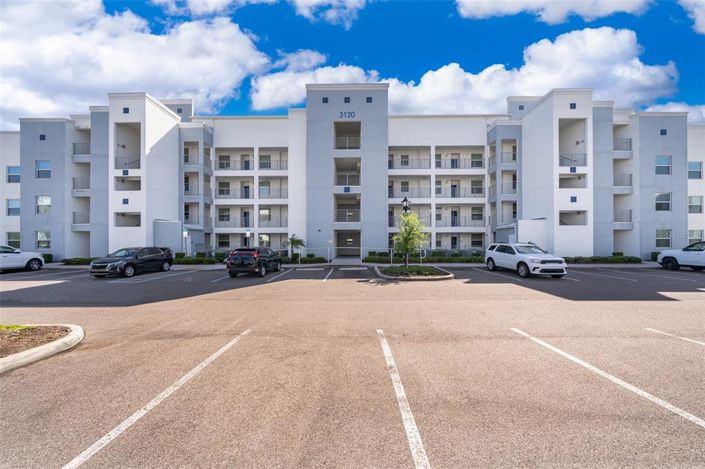 Image No.1-Propriété de 2 chambres à vendre à Kissimmee