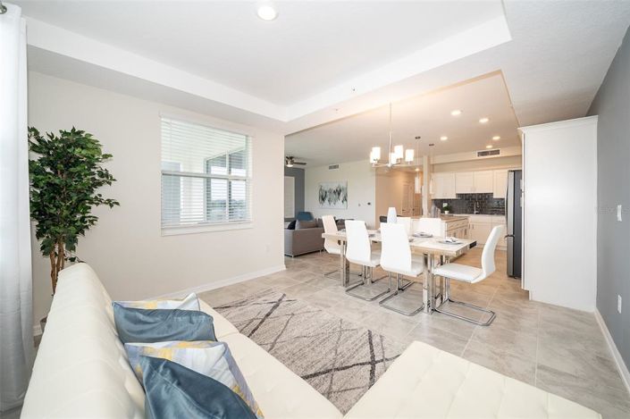 Image No.9-2 Bed Property for sale