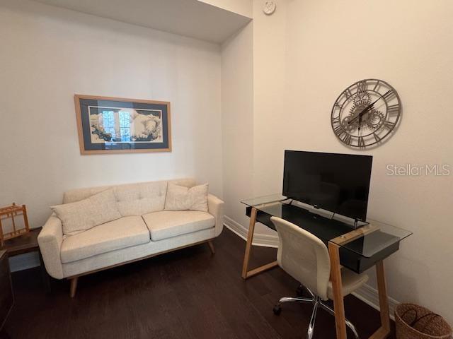 Image No.14-1 Bed Property for sale