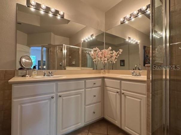 Image No.21-1 Bed Property for sale