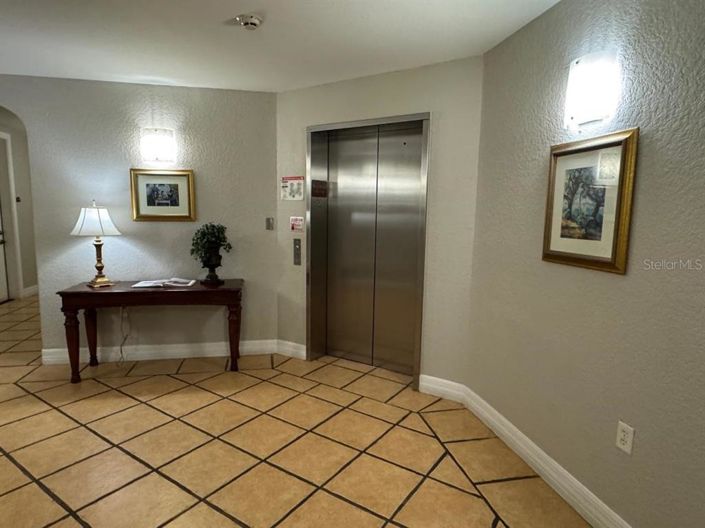 Image No.33-1 Bed Property for sale