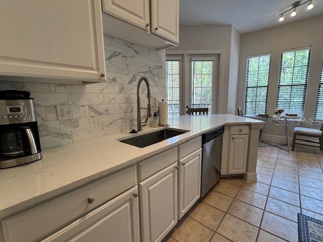 Image No.9-1 Bed Property for sale