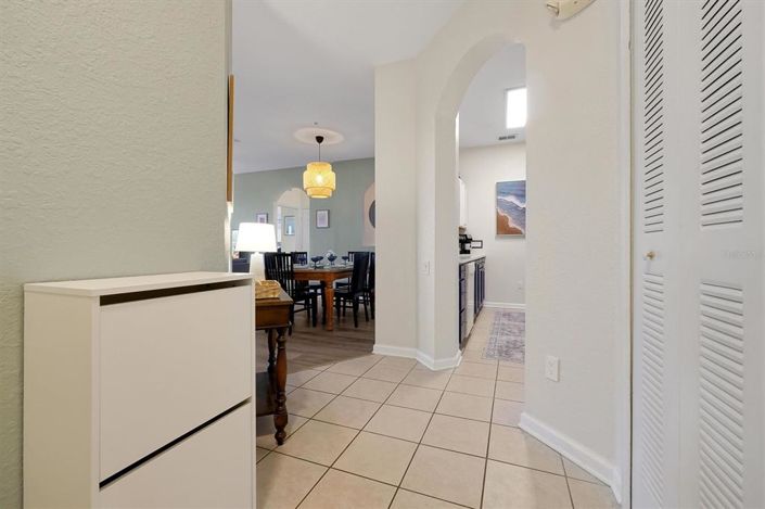 Image No.3-3 Bed Property for sale