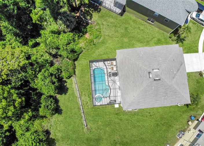 Image No.25-7 Bed Property for sale