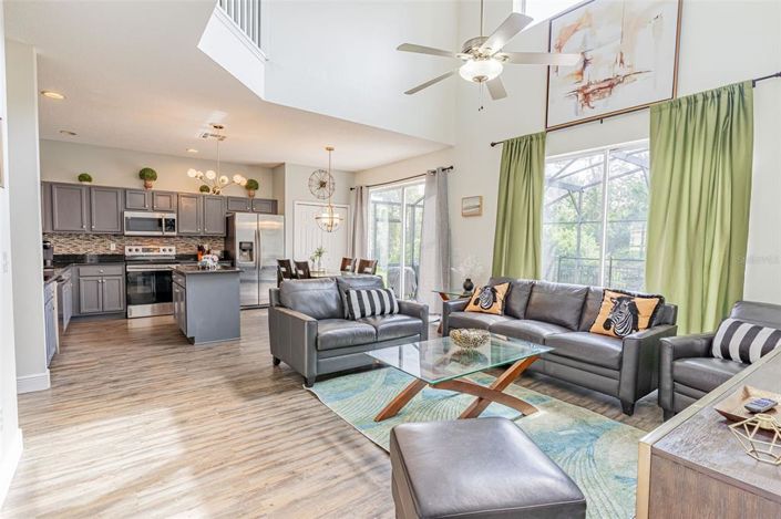 Image No.9-7 Bed Property for sale