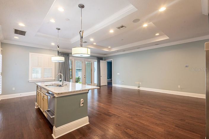 Image No.14-4 Bed Property for sale