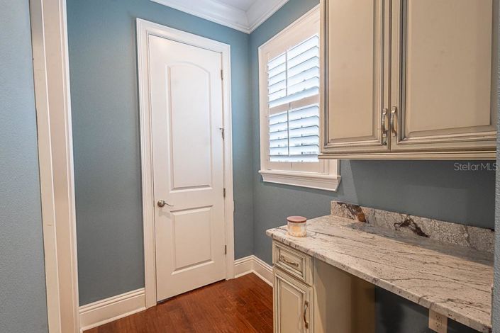 Image No.15-4 Bed Property for sale