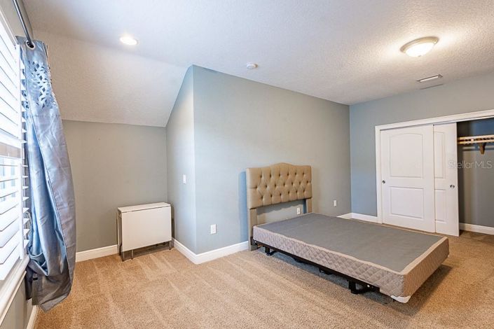 Image No.40-4 Bed Property for sale