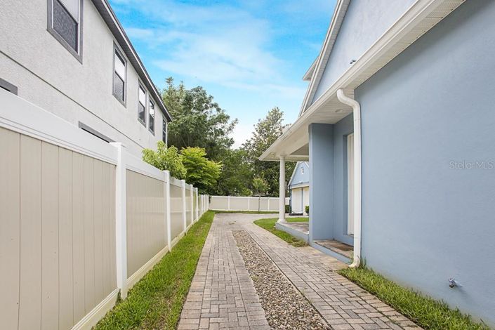 Image No.50-4 Bed Property for sale