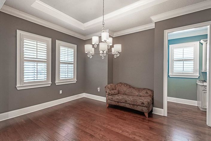 Image No.6-4 Bed Property for sale