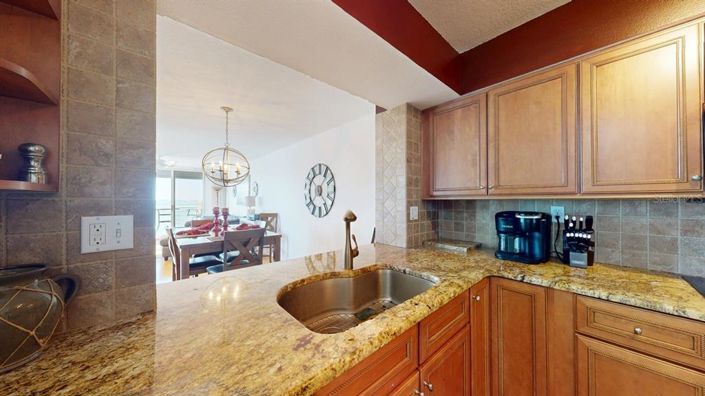Image No.13-3 Bed Property for sale